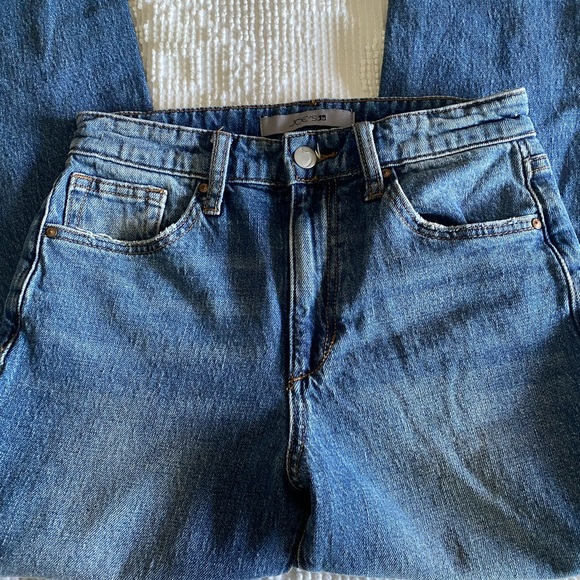 Joe's Jeans Blue Straight Leg Denim - Picture 9 of 9
